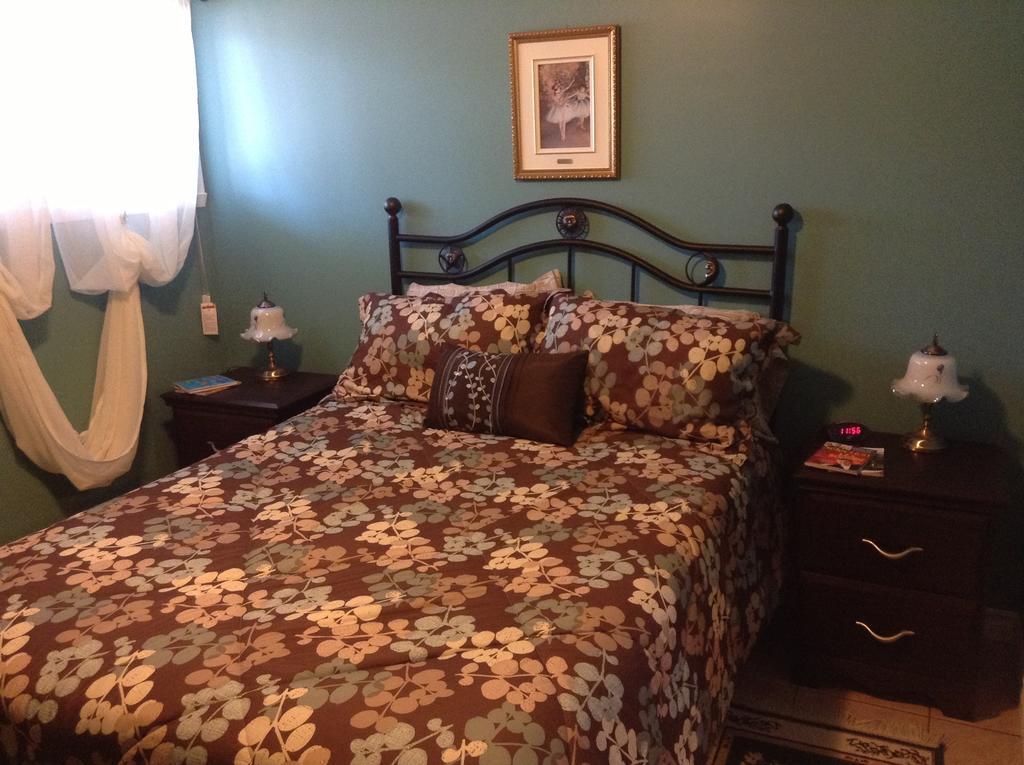 Douces Evasions Bed & Breakfast Saint-Anselme Dış mekan fotoğraf