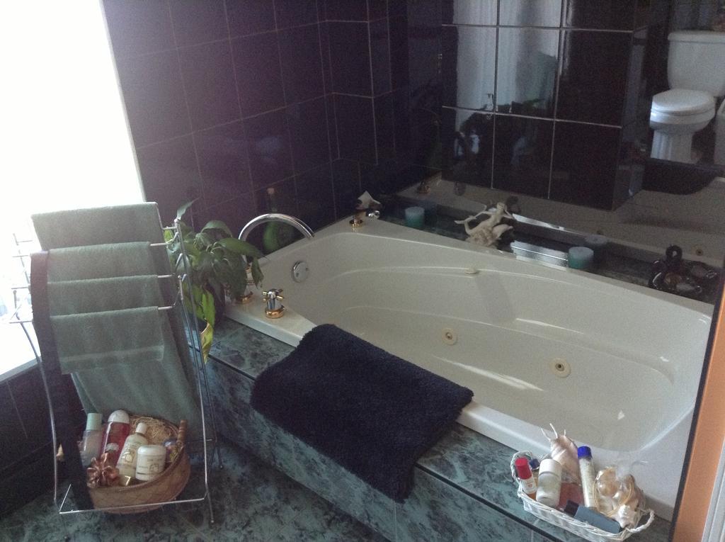 Douces Evasions Bed & Breakfast Saint-Anselme Dış mekan fotoğraf