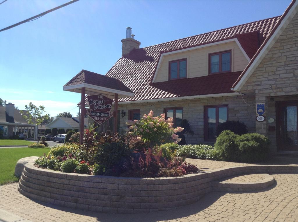 Douces Evasions Bed & Breakfast Saint-Anselme Dış mekan fotoğraf